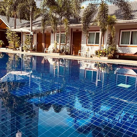 Paradise Land Resort Pattaya Eksteriør bilde