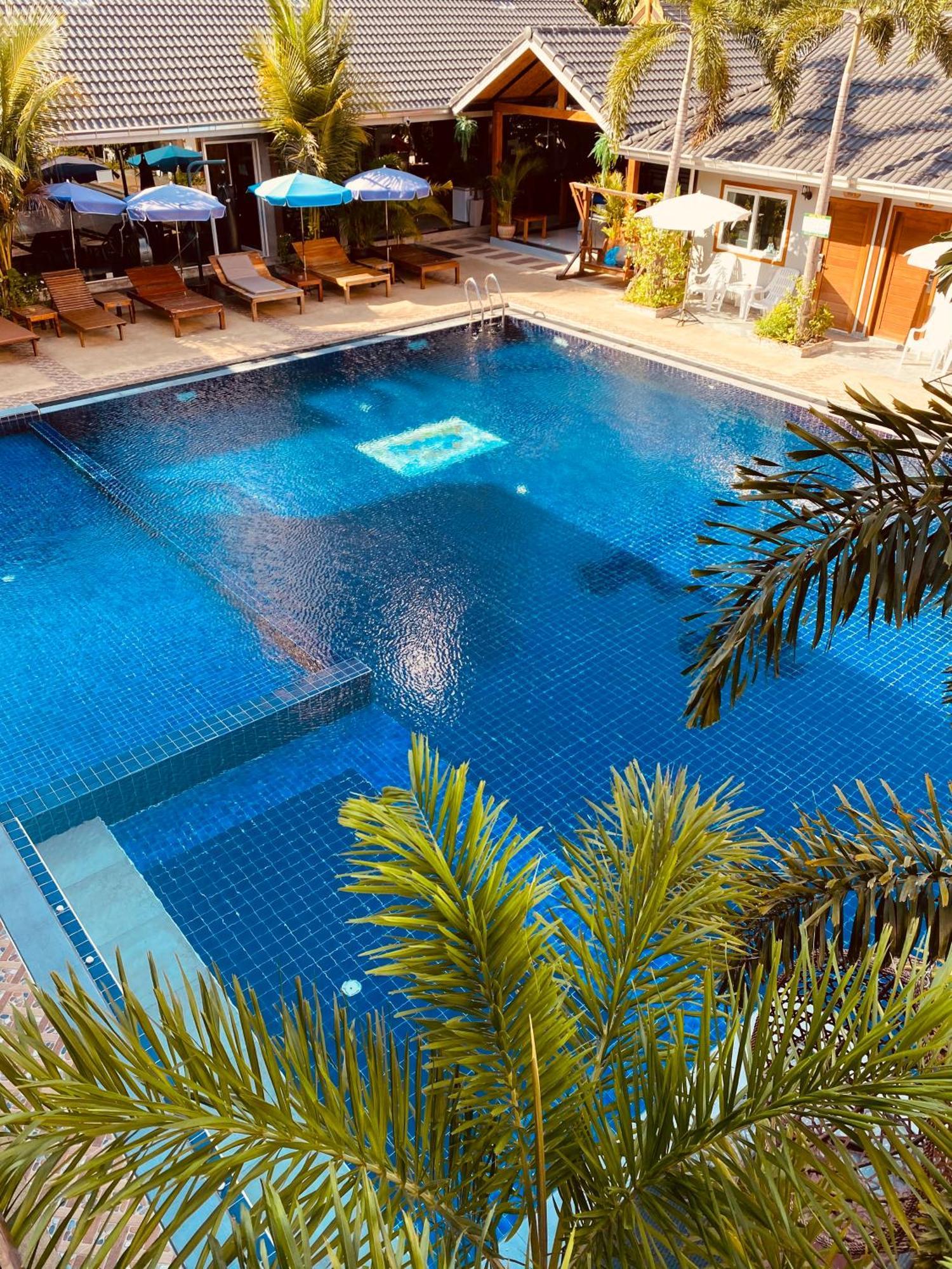 Paradise Land Resort Pattaya Eksteriør bilde